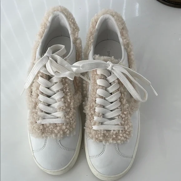 Stuart Weitzman Shoes Stuart Weitzman Daryl White And Cream